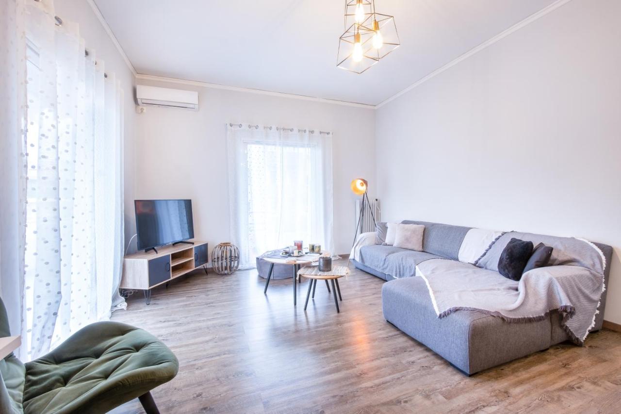Apartment With Parking Near Medical Center Ateny Zewnętrze zdjęcie