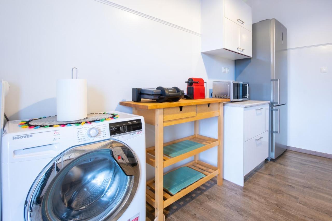 Apartment With Parking Near Medical Center Ateny Zewnętrze zdjęcie